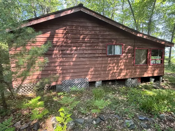 B207   Lot43 B207 lot 43 IS E, The Archipelago, ON L0J 2T0