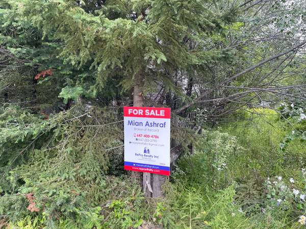 65 Edward ST, Iroquois Falls, ON P0N 1E0