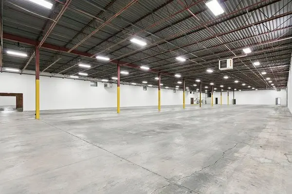 Mississauga, ON L5S 1W2,6895 Menway CT