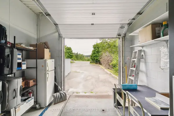 Burlington, ON L7T 4A8,2 Masonry CT #Opt 1