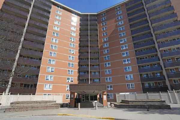 Beacon Hill North - South And Area, ON K1J 8K5,2020 Jasmine CRES #614