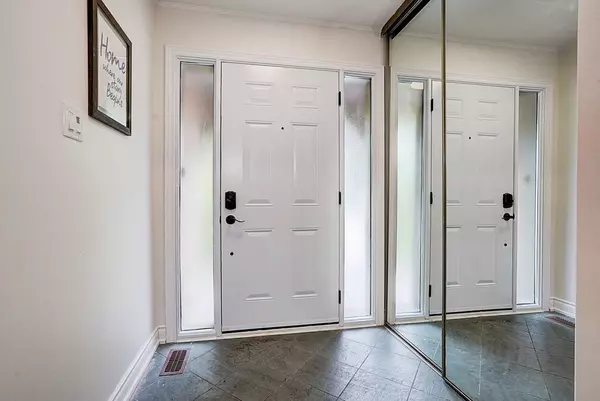 Toronto C13, ON M3B 3B4,11 Abbeywood TRL