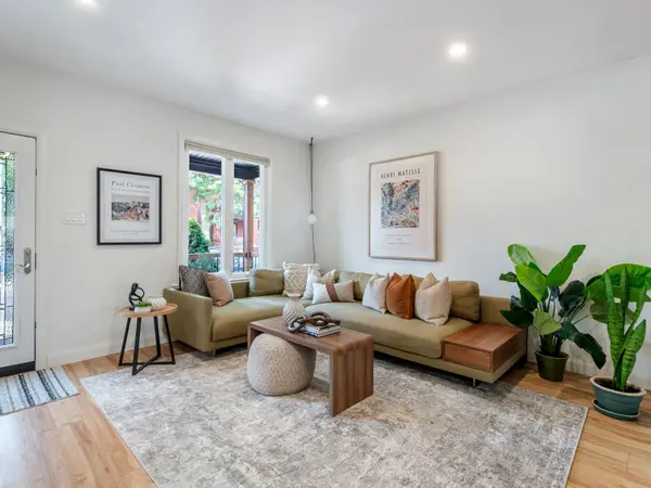 Toronto C01, ON M6H 3N7,441 Brock AVE