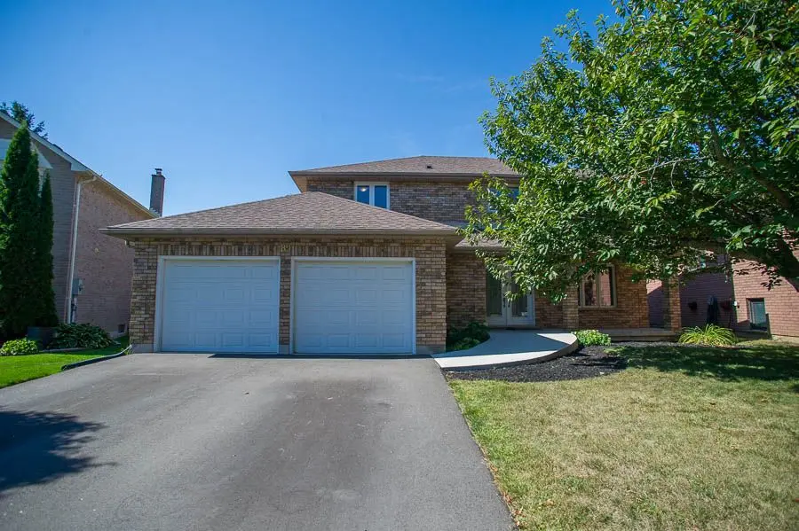 Brantford, ON N3P 1B9,89 Dante CRES
