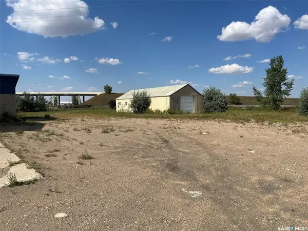 81 Highway, Estevan, SK S4A 2L7