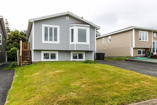 24 Mcgrath Crescent, Mount Pearl, NL A1N 4K6