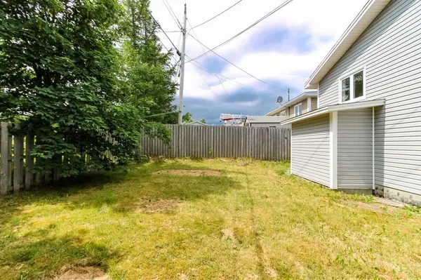 24 Mcgrath Crescent, Mount Pearl, NL A1N 4K6