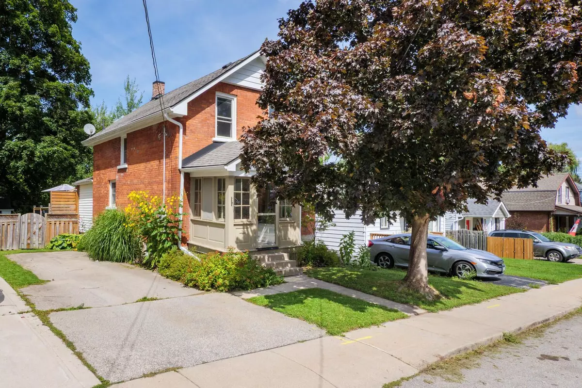 Owen Sound, ON N4K 3X4,564 13th A ST