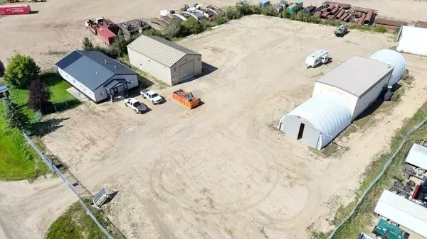 Rural Red Deer County, AB T4S 2B3,4212 Hewlett DR