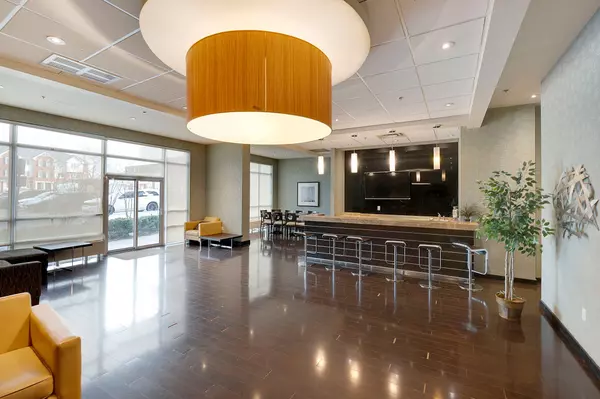 Brampton, ON L6W 0A9,215 Queen ST E #1804