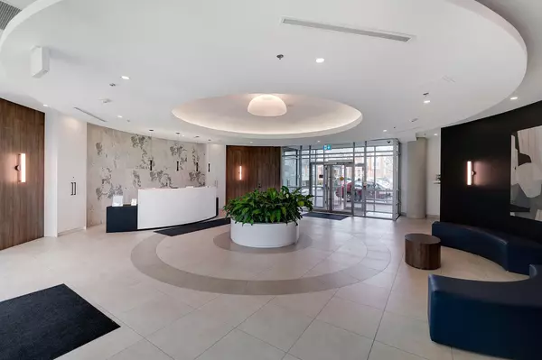 Brampton, ON L6W 0A9,215 Queen ST E #1804