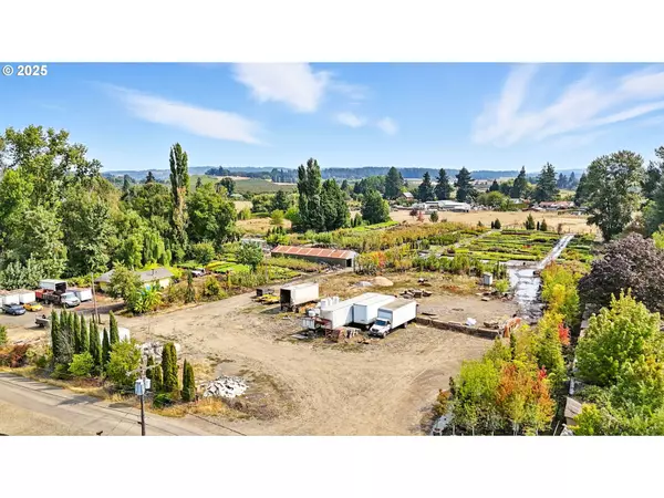 Hillsboro, OR 97123,25480 SW RAINBOW LN