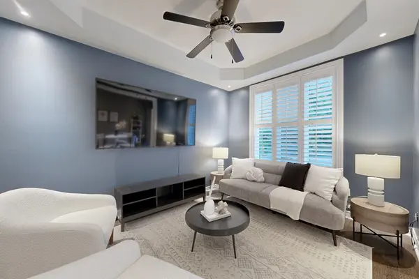 Markham, ON L6C 0G9,55 Princess Diana DR