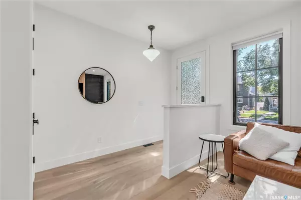 Saskatoon, SK S7N 0S3,1029 Colony STREET