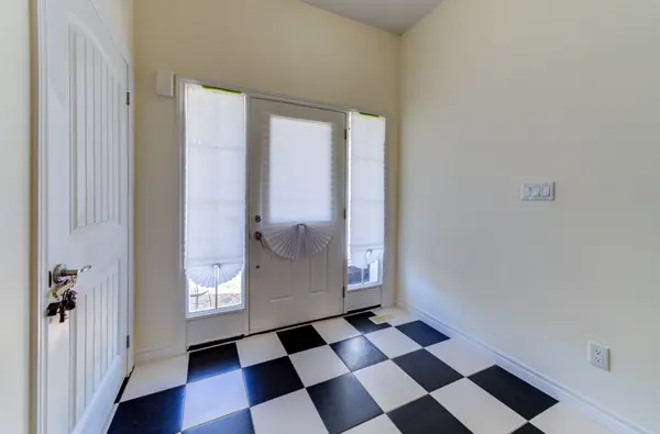 Springwater, ON L0L 1P0,5 Beverly ST