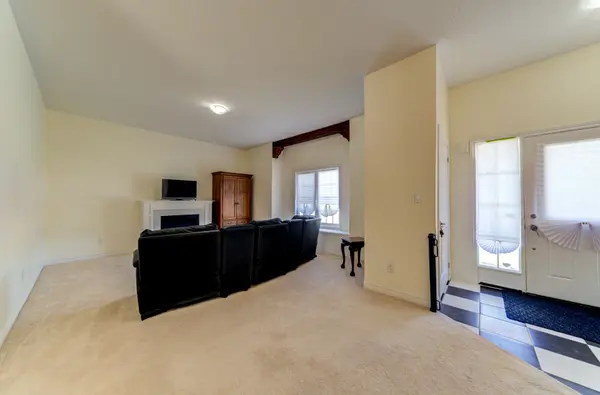 Springwater, ON L0L 1P0,5 Beverly ST