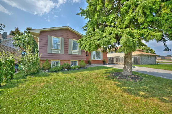 Niagara Falls, ON L2H 2A7,6137 Kirkland DR