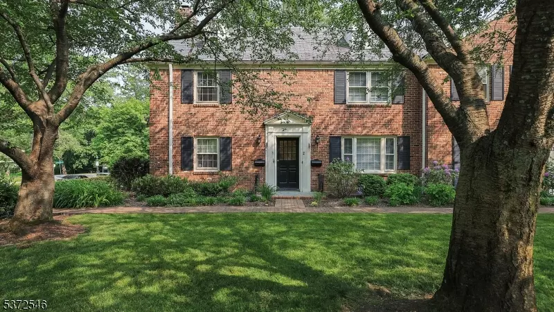 Westfield Town, NJ 07090,260 Walnut St #1