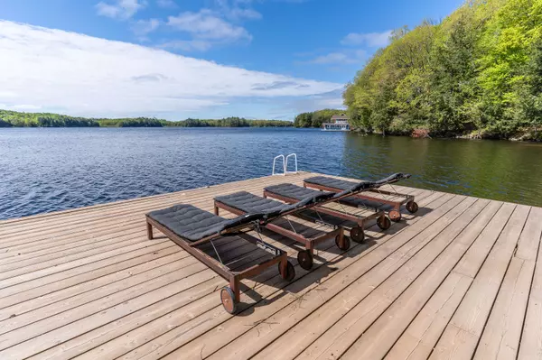 Muskoka Lakes, ON P0B 1G0,1118 North DR ##4