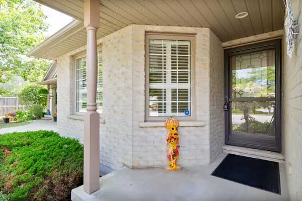 St. Thomas, ON N5P 4N6,410 Burwell RD #2