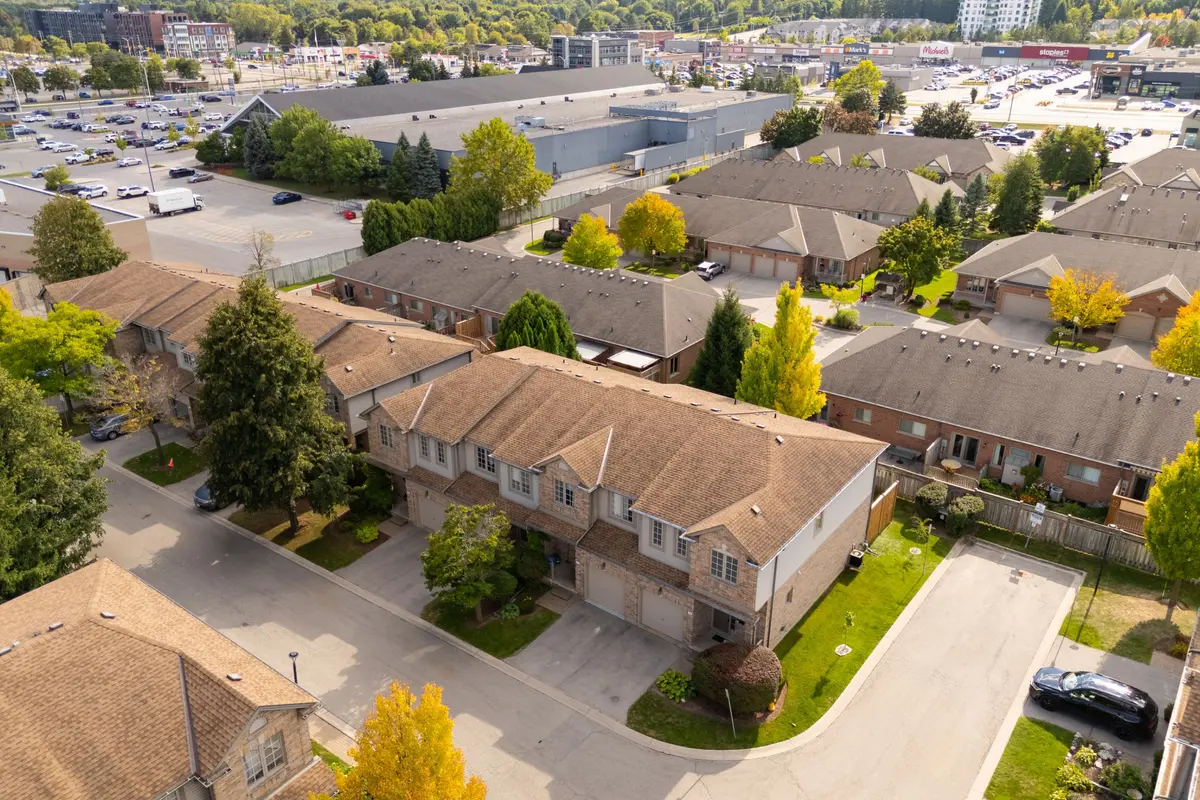 London North, ON N5X 4C9,185 North Centre RD #10