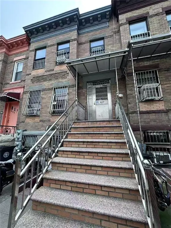 Brooklyn, NY 11220,630 48th ST