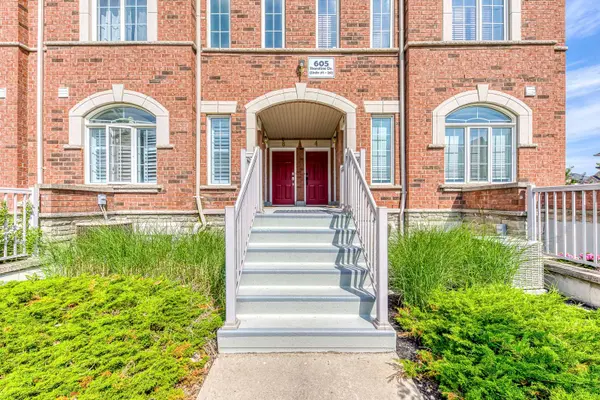 Mississauga, ON L5B 4K3,605 Shoreline DR #8