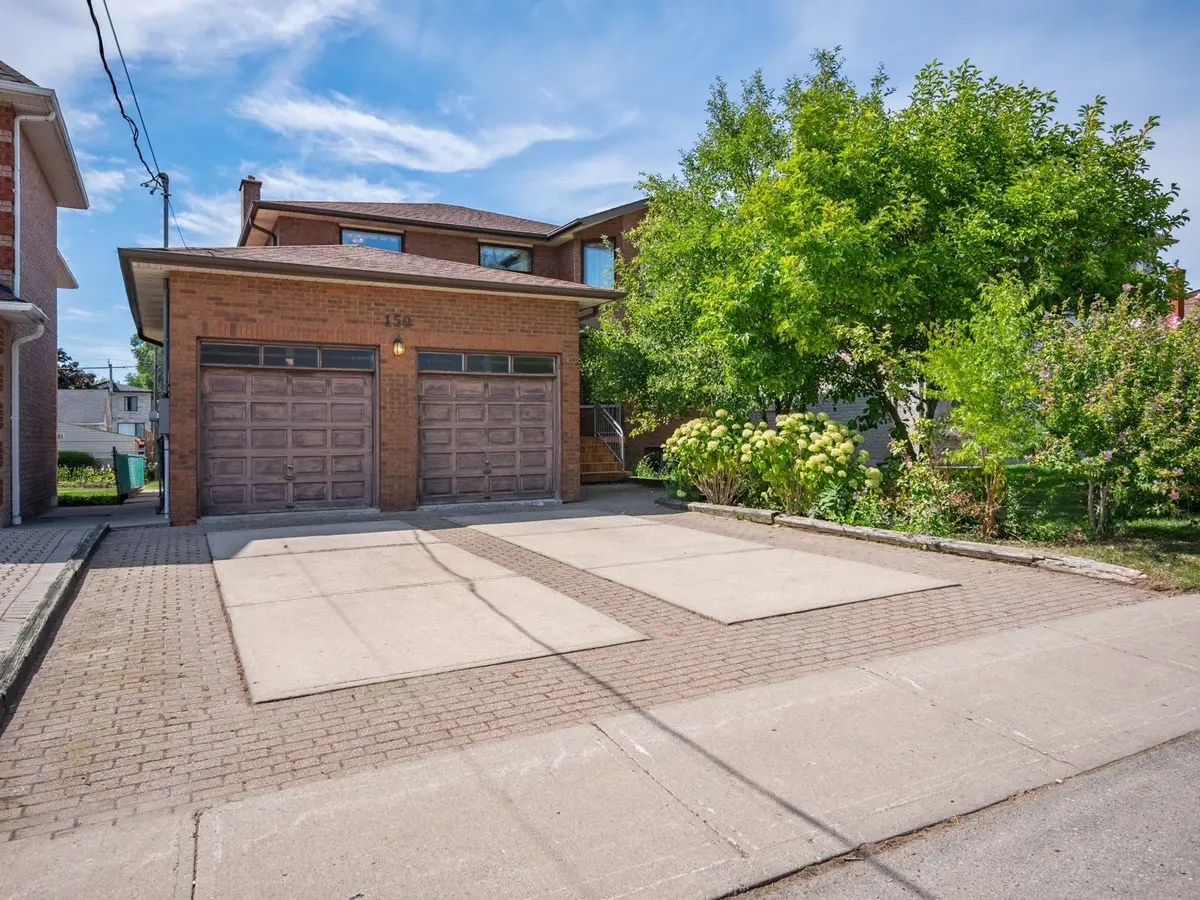 Toronto E04, ON M1L 2W6,150 Maybourne AVE