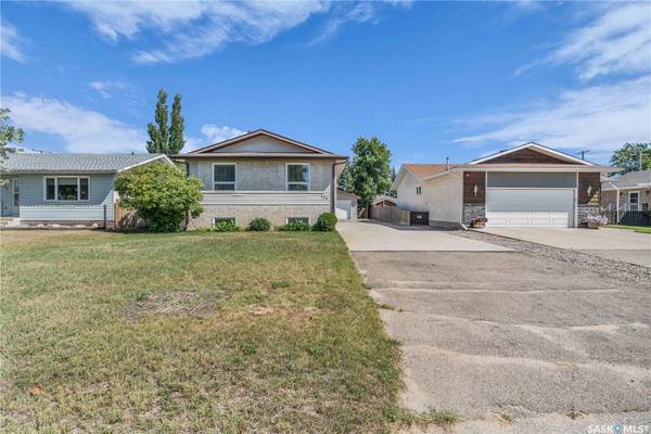 115 5th STREET, Pilot Butte, SK S0G 3Z0