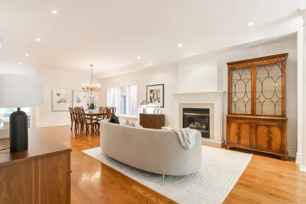 Toronto C09, ON M4W 3W5,68 Mathersfield DR