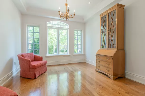 Toronto C09, ON M4W 3W5,68 Mathersfield DR