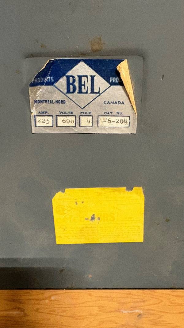 3325 North Service RD #101, Burlington, ON L7N 3G2