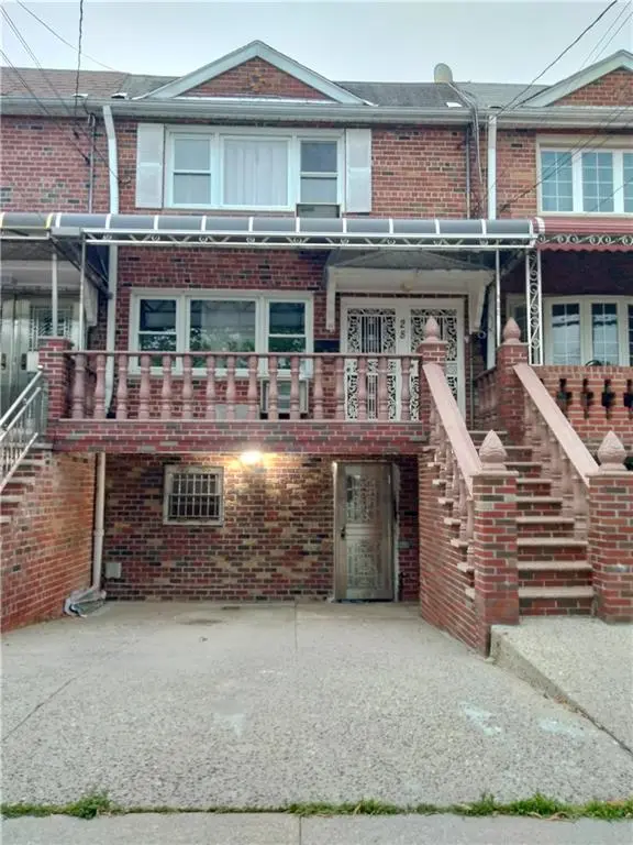 28 Paerdegat 9th ST, Brooklyn, NY 11236