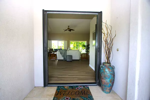 Kailua-kona, HI 96740,77-221 HOOMOHALA RD