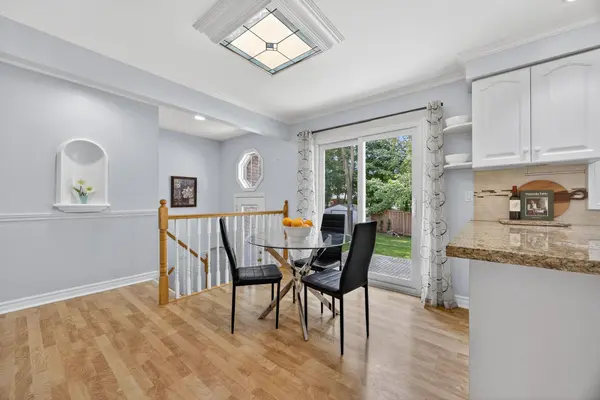 Barrie, ON L4N 7V6,107 Brown ST