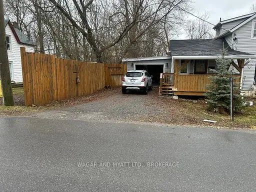 Tyendinaga, ON K0K 3A0,95 YOUNG ST E