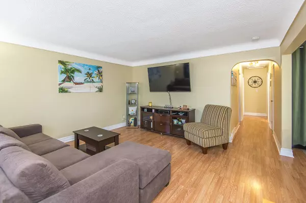 Welland, ON L3C 5H9,47 Lincoln ST