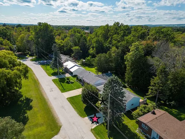 Meaford, ON N4L 1C8,64 Ivan ST
