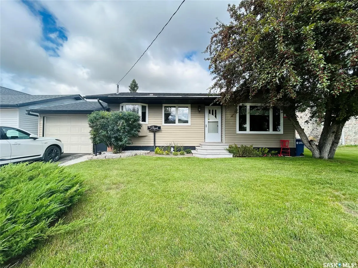 314 4th AVENUE, Wapella, SK S0G 4Z0
