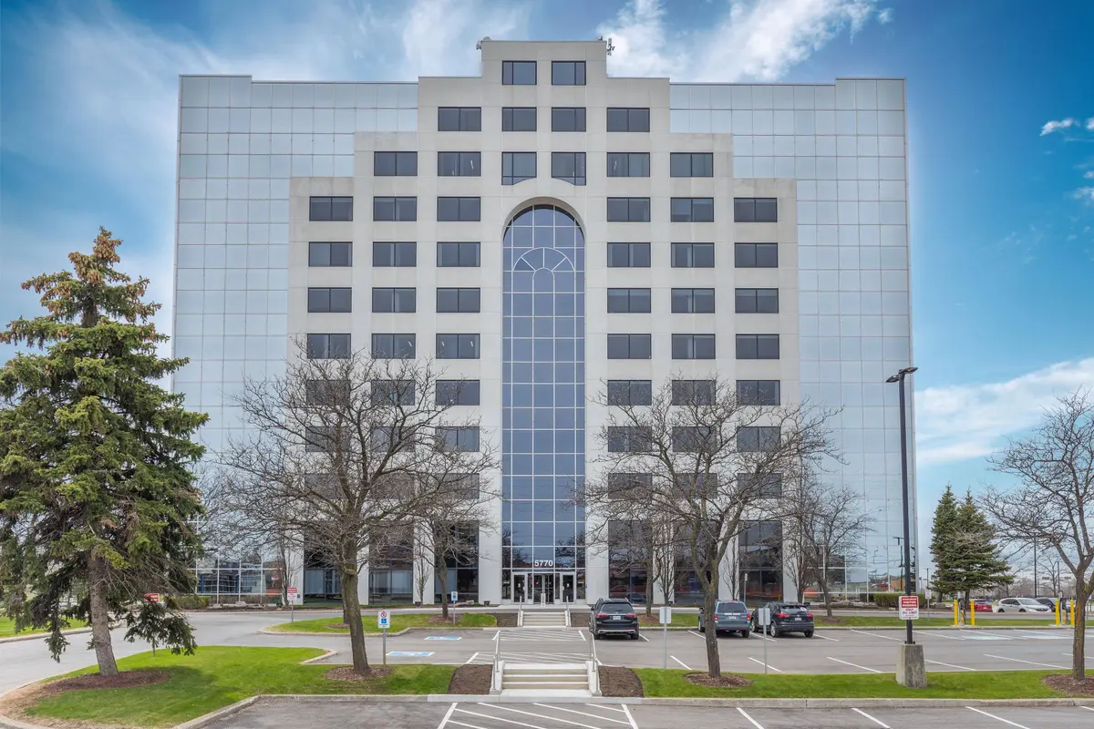 Mississauga, ON L5R 3G5,5770 Hurontario ST #905