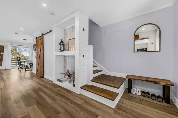 Conception Bay South, NL A1X 5A2,17 Dowdens Road