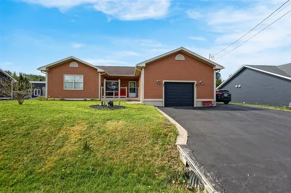 3 Hearns Road, South River, NL A0A 3W0