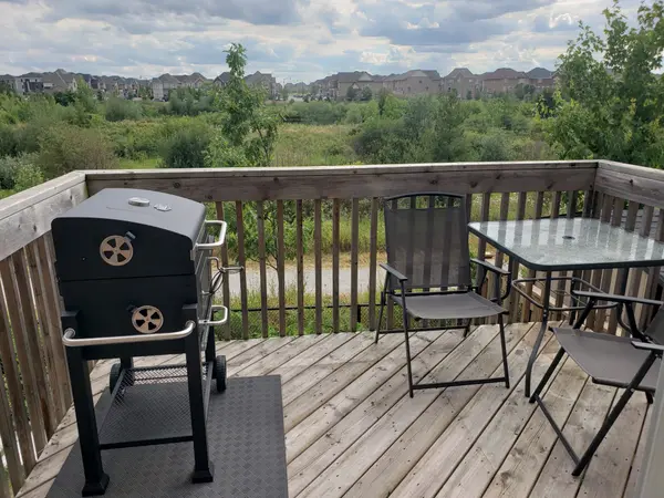 76 Miracle TRL, Brampton, ON L7A 0Y7