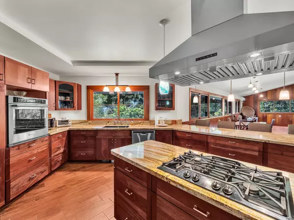 Hilo, HI 96720,46 KOKEA ST