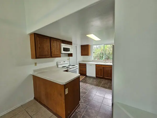 Pahoa, HI 96778,16-2130 SANDALWOOD DR