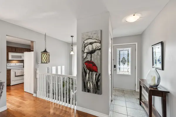 Kingston, ON K7M 6N9,984 Lincoln DR