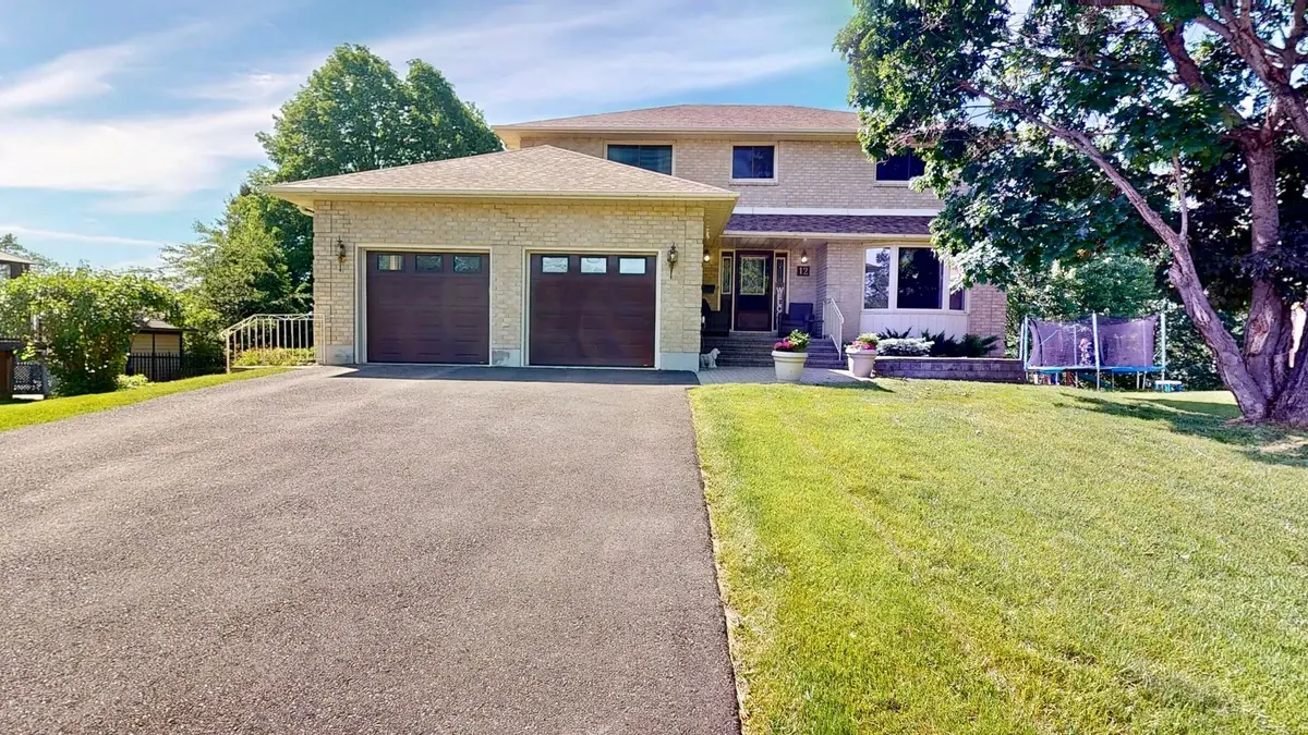 North Bay, ON P1A 4J2,12 Vivyenne CT