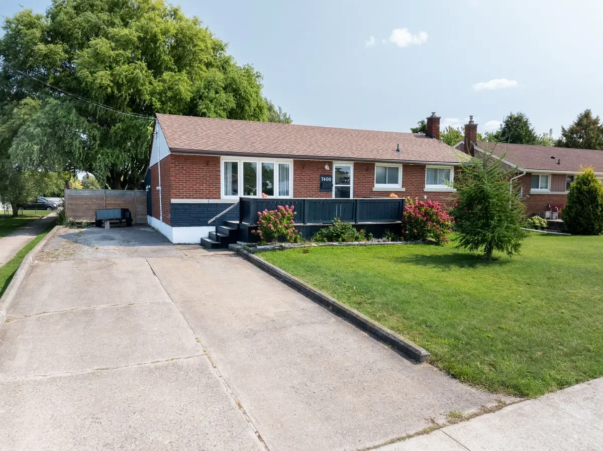 Niagara Falls, ON L2G 5C5,7400 Merritt AVE