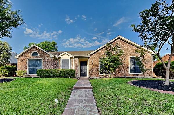 243 Barclay Avenue,  Coppell,  TX 75019