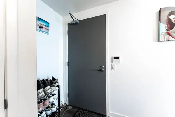 Toronto C13, ON M3C 0H1,50 O'Neill RD #2806